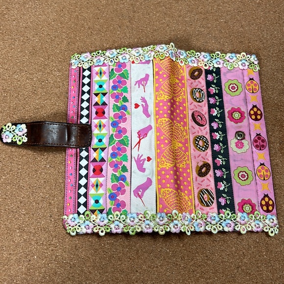 Vintage Coach bifold customized wallet donut embroidery - Picture 8 of 16